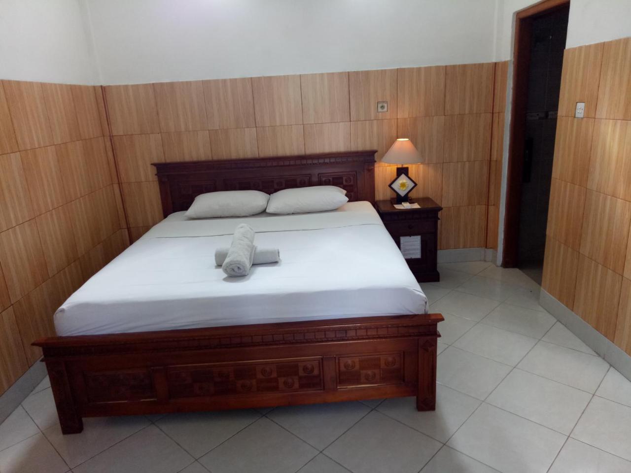 Nitya Home Stay Lembongan ภายนอก รูปภาพ