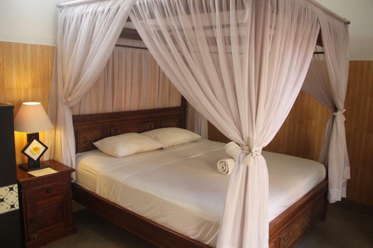 Nitya Home Stay Lembongan ภายนอก รูปภาพ